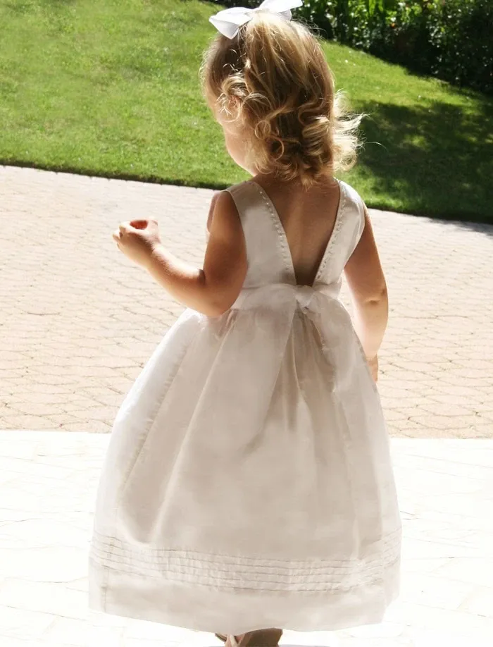 A-line Round Neck V-back Sleeveless Satin Flower Girl Dresses, FG0156