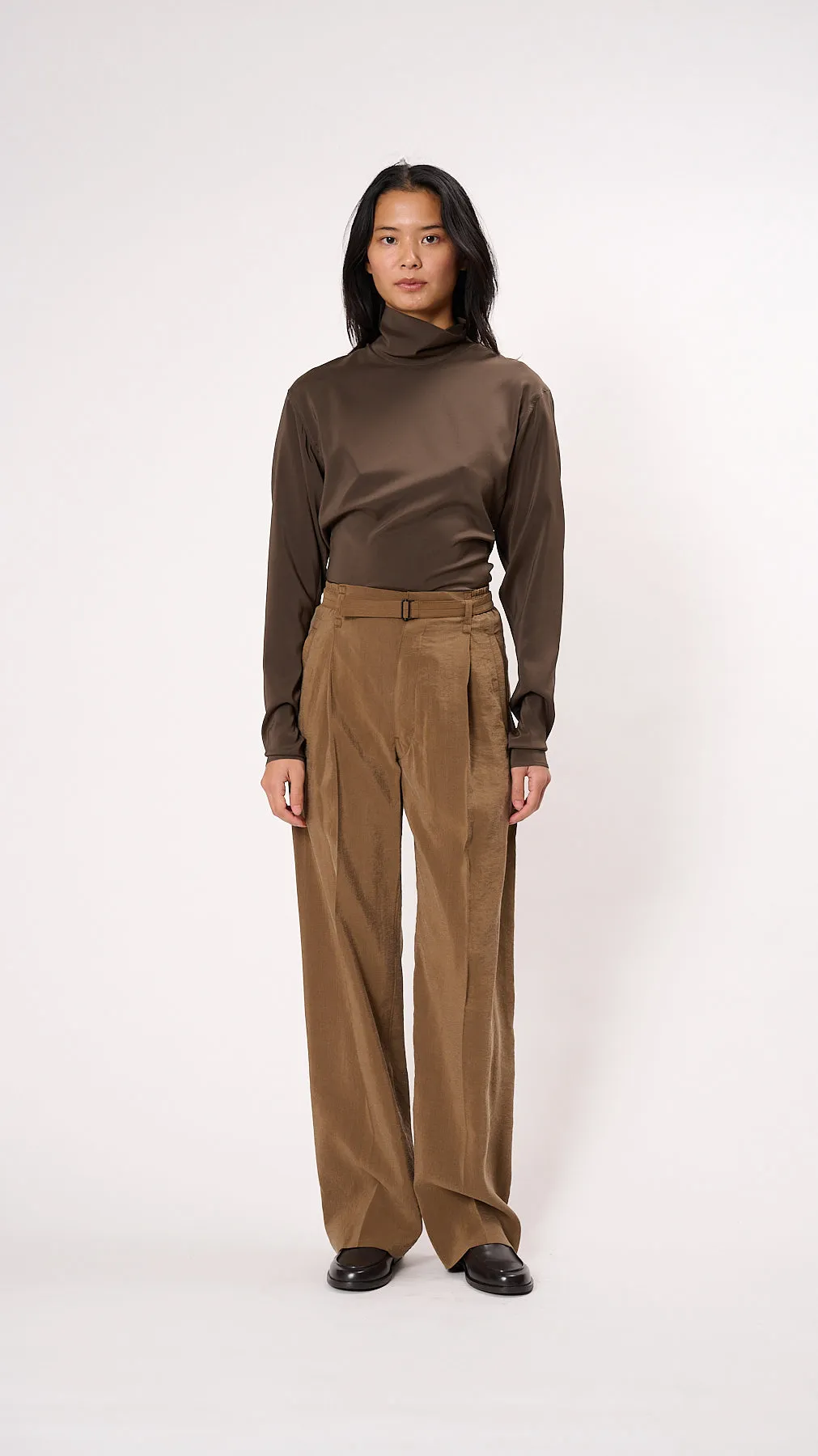 Belted Relaxed Pants in Havana Brown