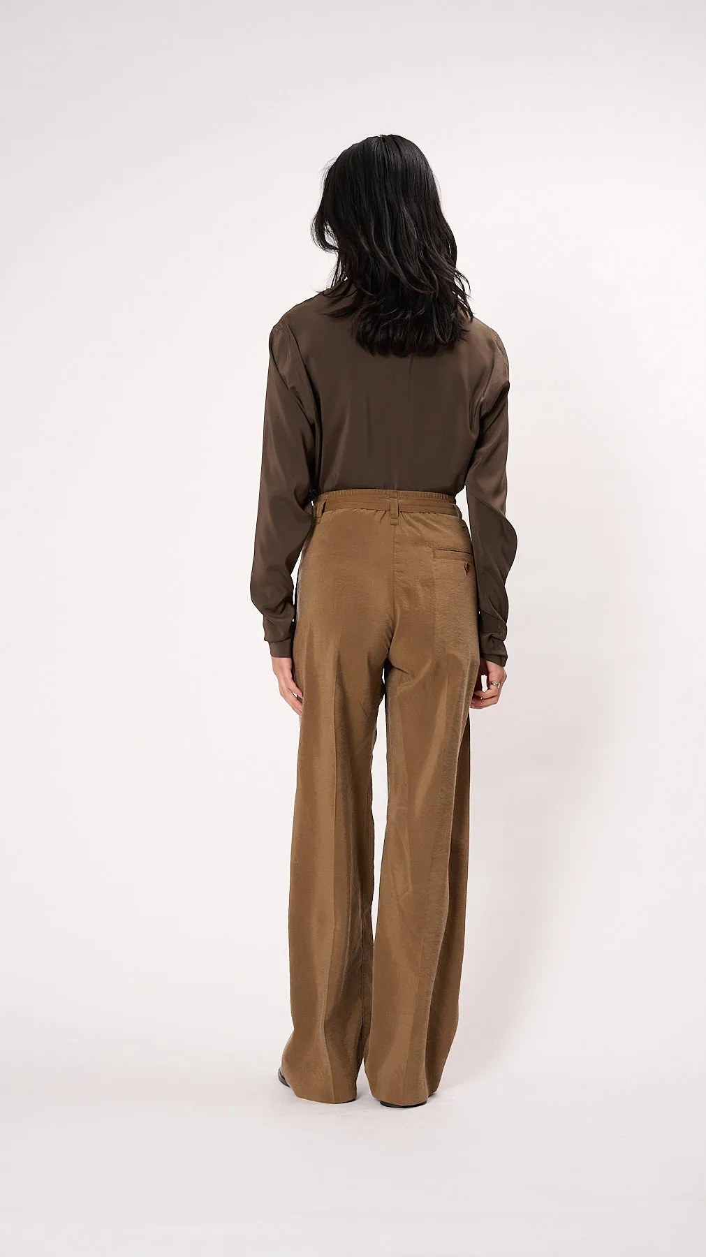 Belted Relaxed Pants in Havana Brown