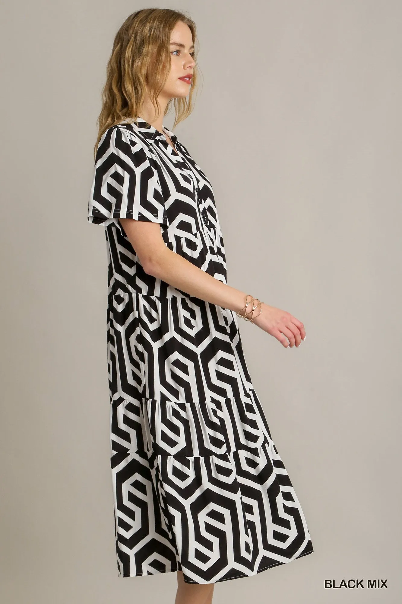 Black & White Geometric Print Midi Dress