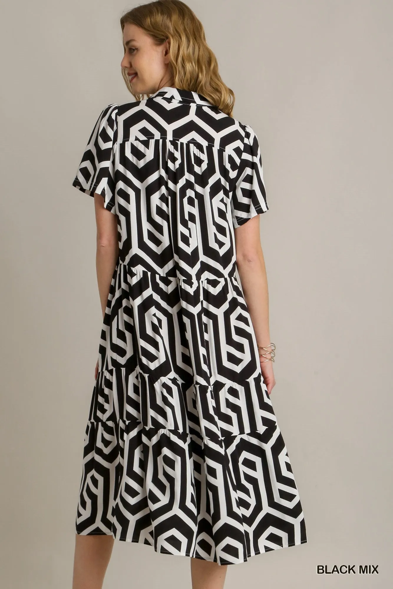 Black & White Geometric Print Midi Dress