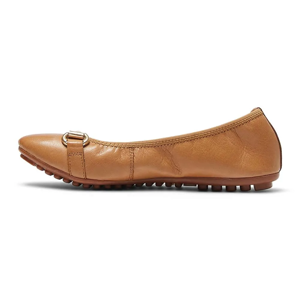 Pilgrim Flat in Tan Leather