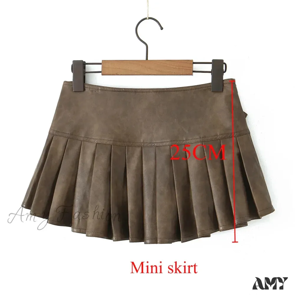 Retro Buckle Belt Low Waist Sexy Leather Pleated Mini Skirt