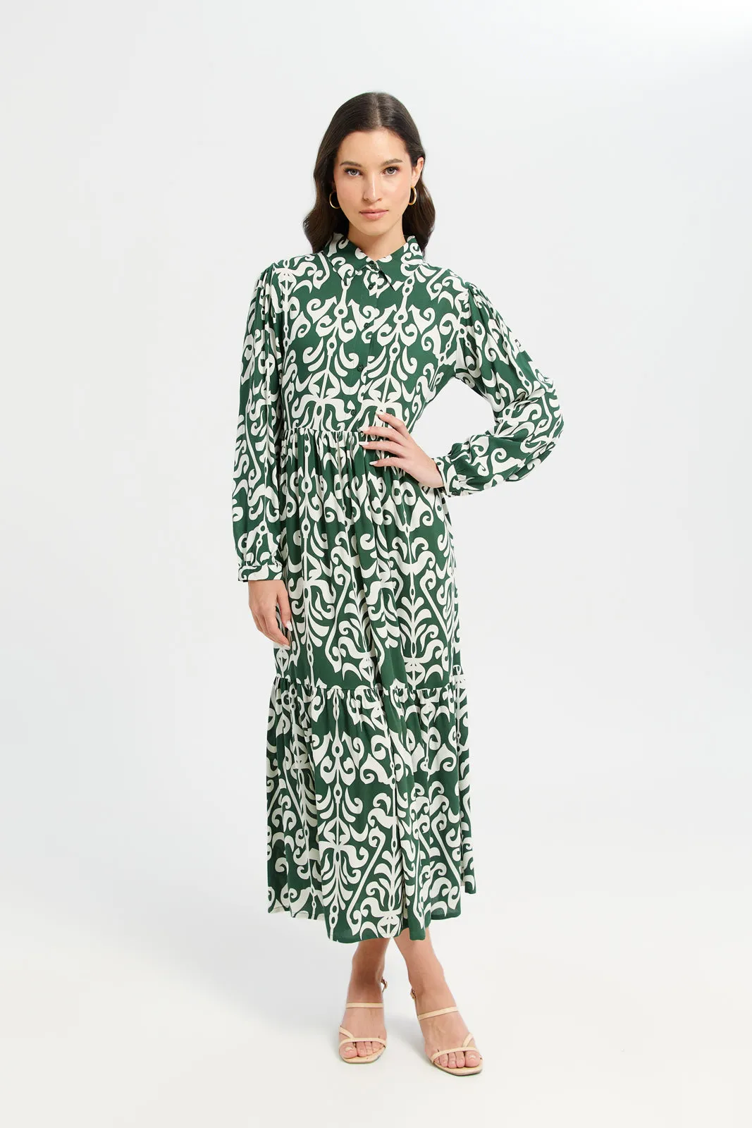 Women Green And White Printed Tiered Dress