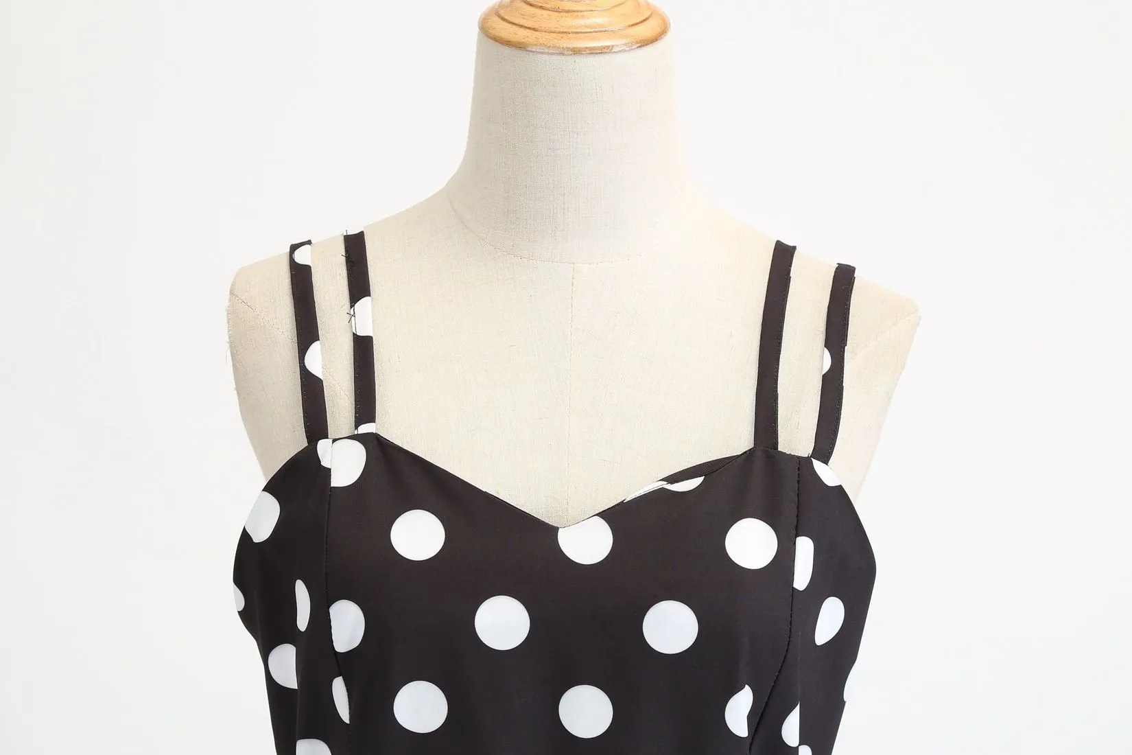 Women's 50s 60s 80s Vintage Sleeveless Strap Polka Dot A-Line Swing Cocktail Party Tea Dresses